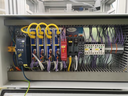 Coffret électrique multi axes